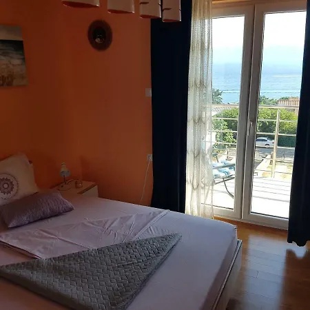 Lighthouse Apartment Novi Vinodolski